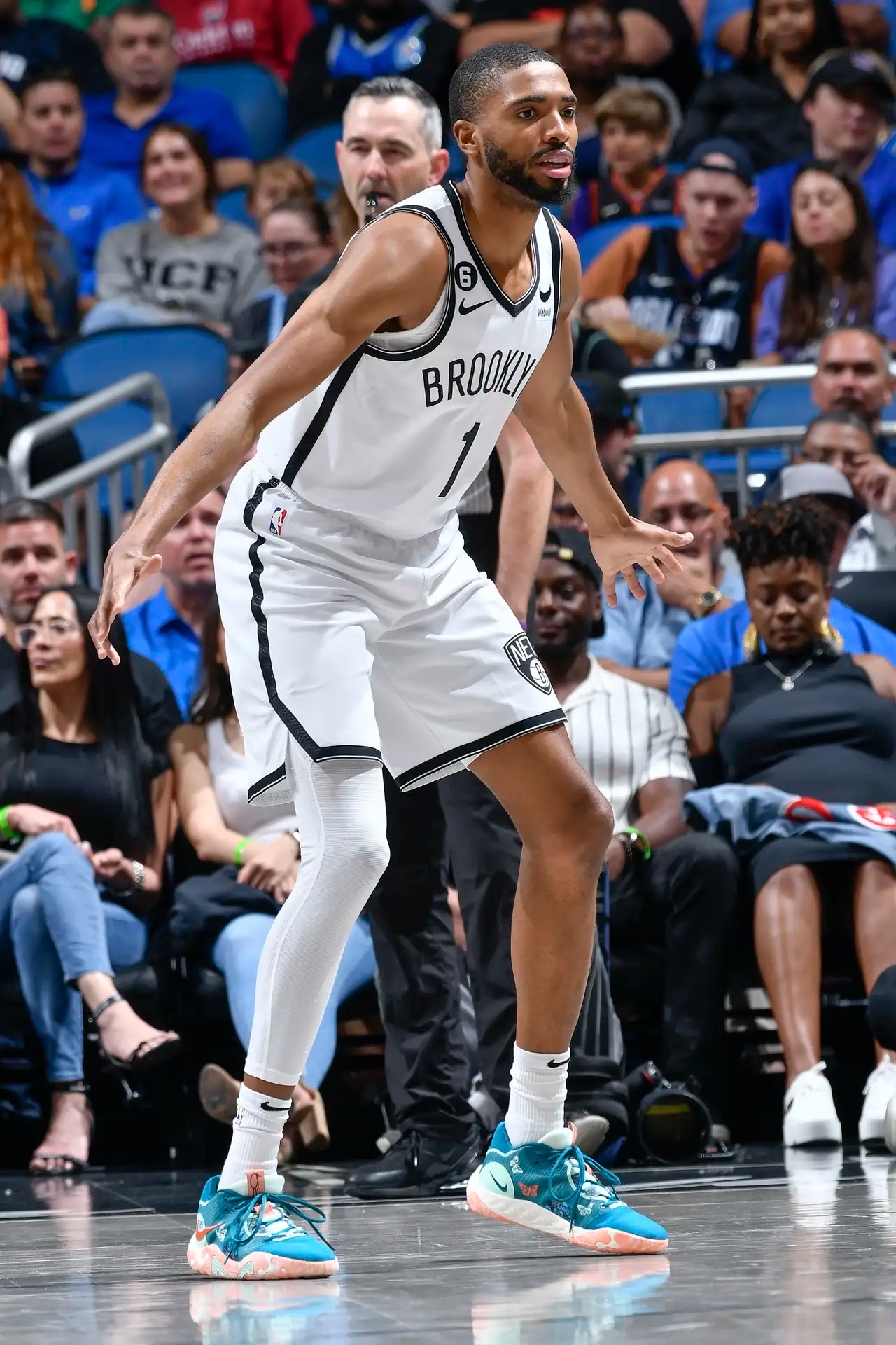 爱游戏官网-今夜深圳男篮备战全明星赛明尼苏达森林狼外线爆发备战国王杯，达拉斯独行侠国际比赛日单刀错失看傻球迷的简单介绍